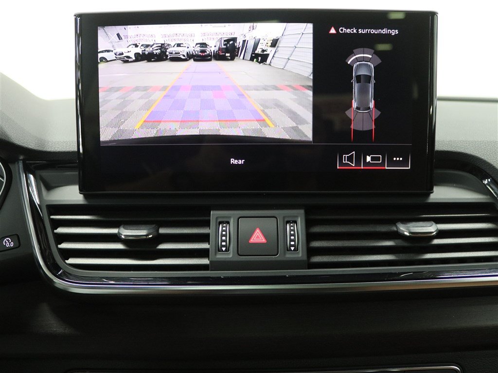 Used 2023 Audi Q5 2.0T Premium w/ Convenience Package AWD/4WD image 34