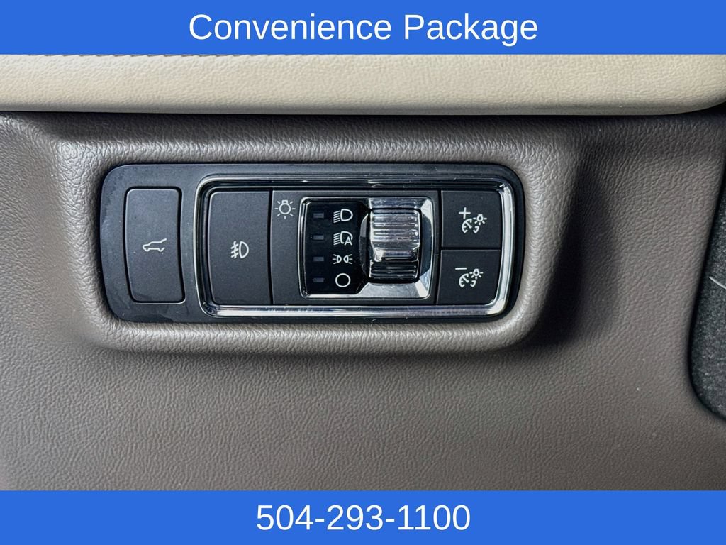 Used 2021 Lincoln Aviator Reserve w/ Equipment Group 201A RWD image 12