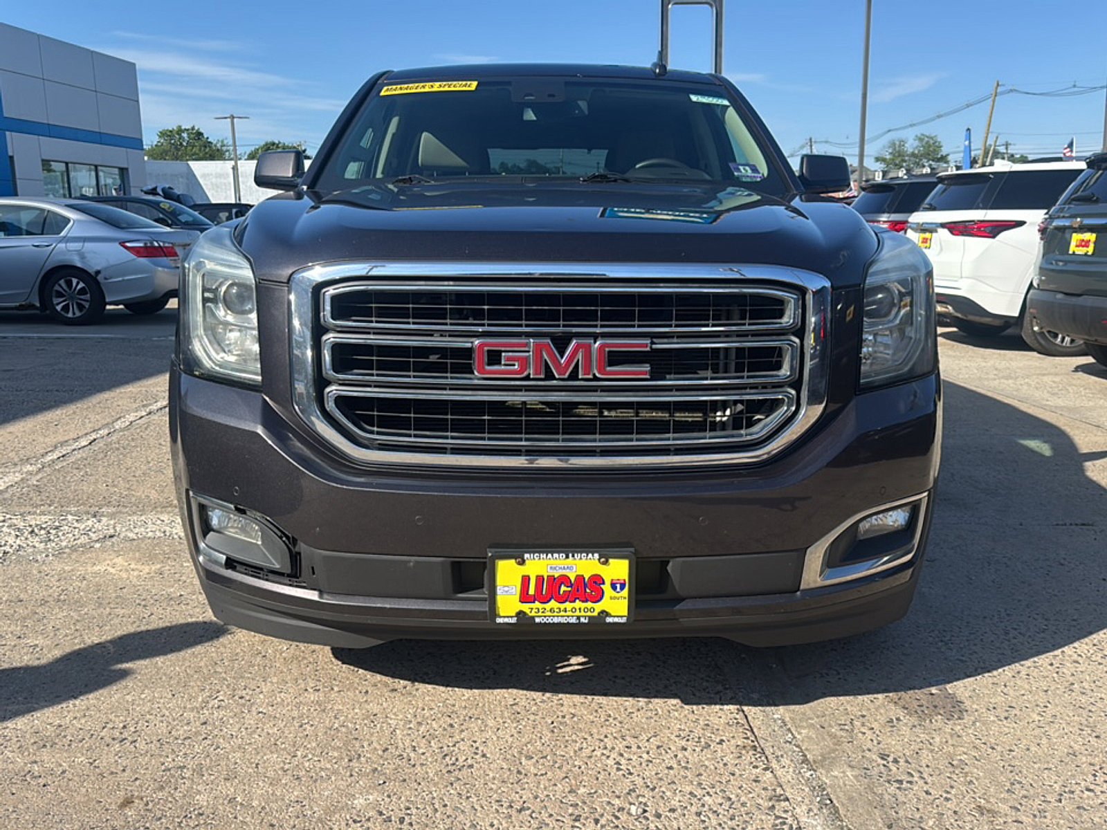 Used 2015 GMC Yukon SLT w/ Open Road Package AWD/4WD image 3