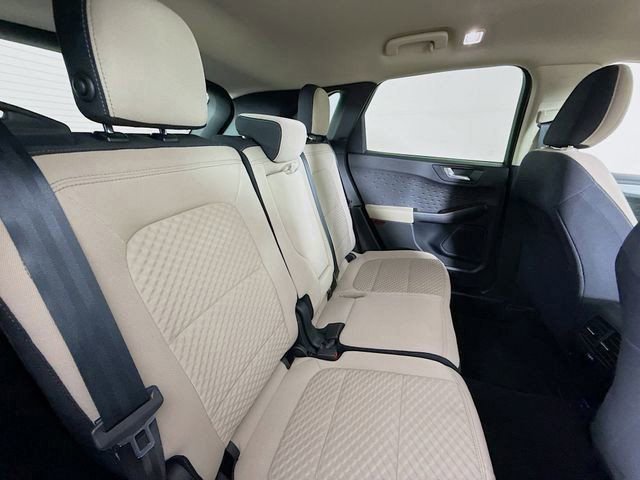 Certified 2020 Ford Escape SE image 25