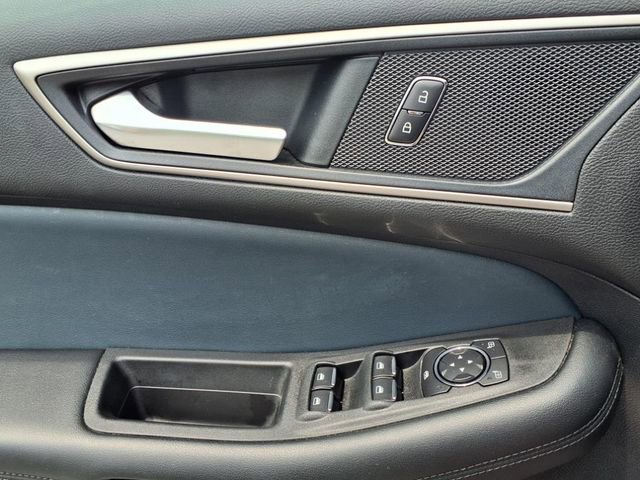 Used 2022 Ford Edge SEL w/ Sport Appearance Package AWD/4WD image 26