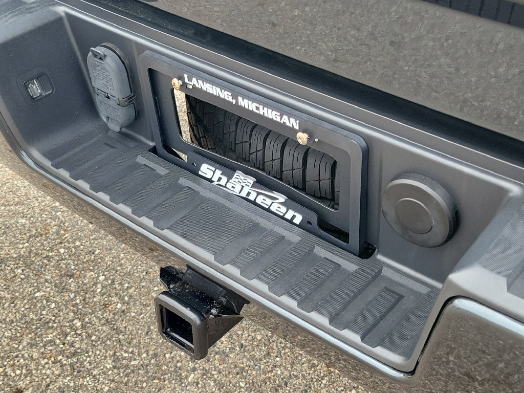 Used 2017 Chevrolet Silverado 1500 LT w/ All Star Edition AWD/4WD image 34
