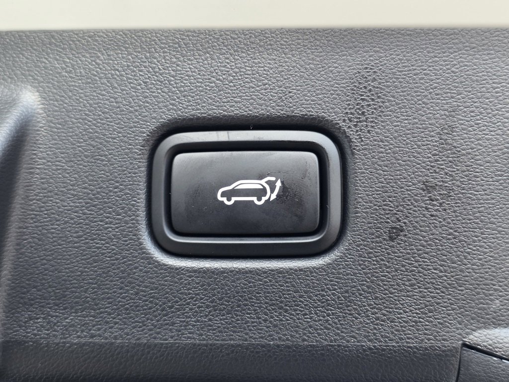 New 2025 Hyundai Tucson Limited image 14