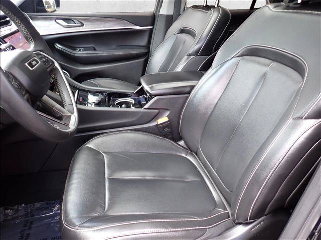 Used 2022 Jeep Grand Cherokee Limited 4xe AWD/4WD image 13