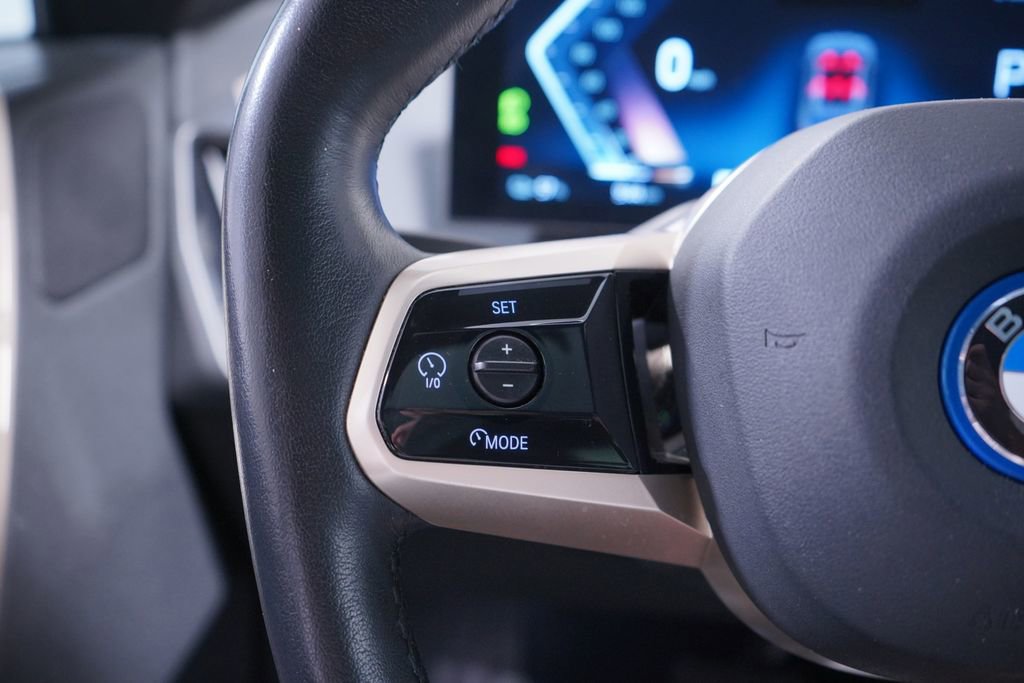 Used 2024 BMW iX xDrive50 w/ Sport Package image 18