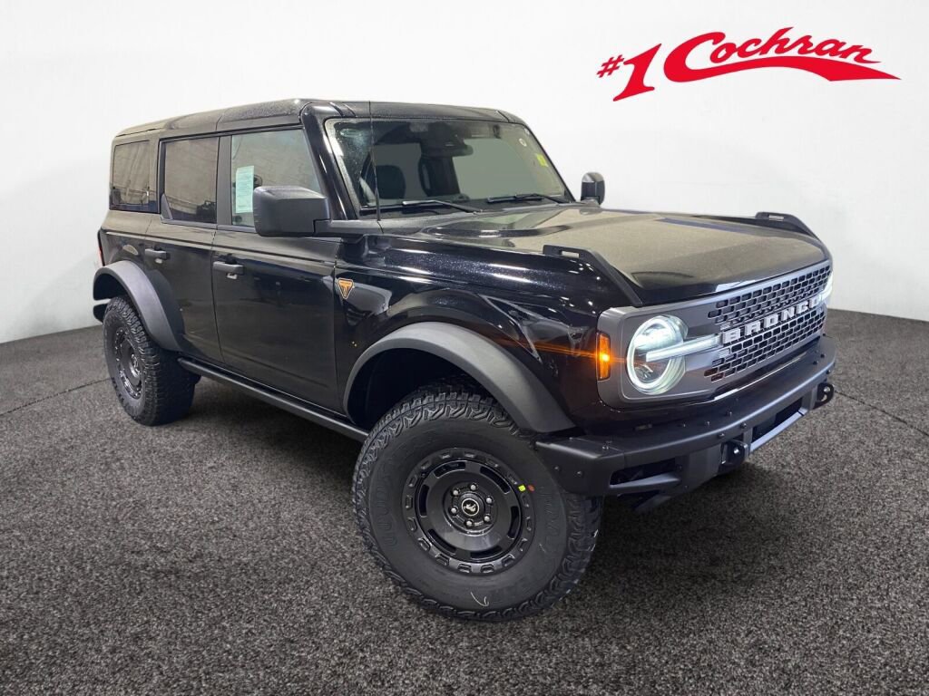 New 2025 Ford Bronco Badlands w/ Sasquatch Package