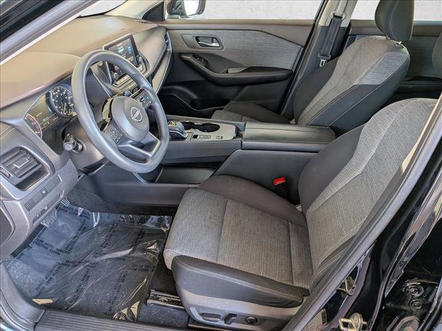 Used 2023 Nissan Rogue SV FWD image 15
