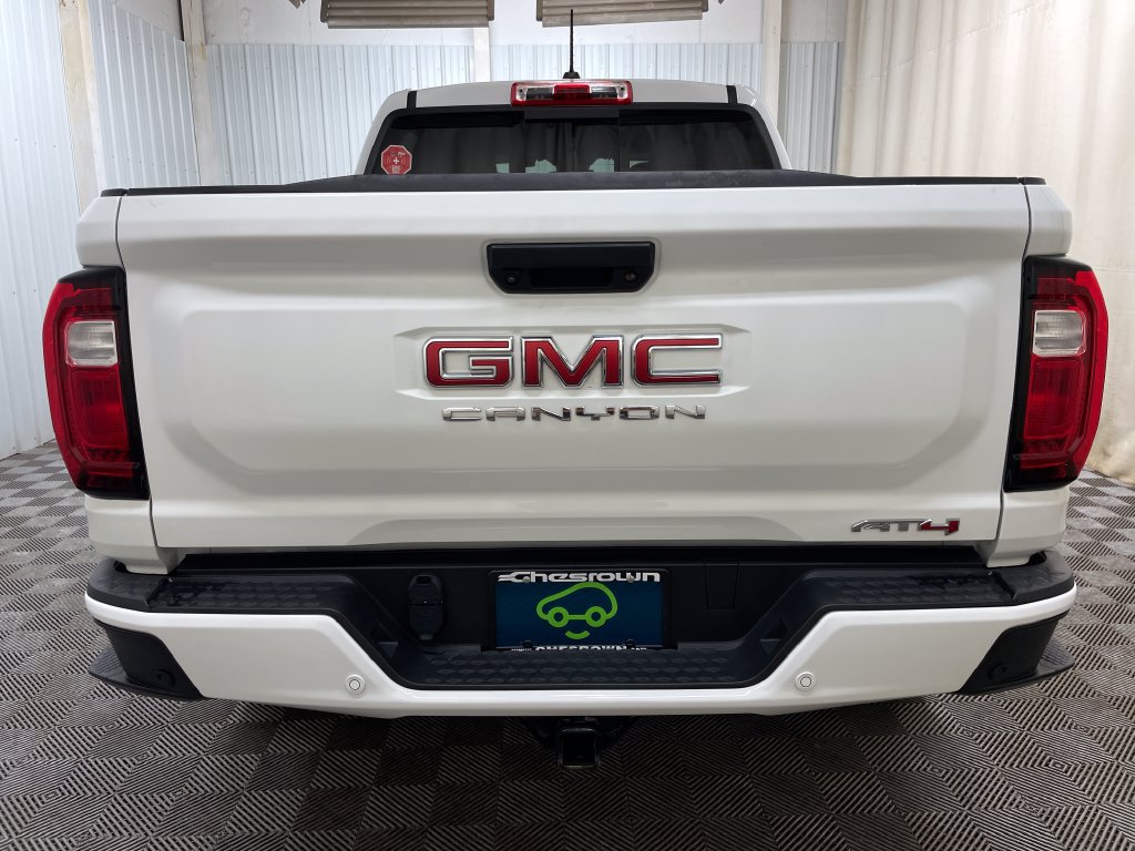 Used 2024 GMC Canyon AT4 w/ Canyon Safety Plus Package AWD/4WD image 18
