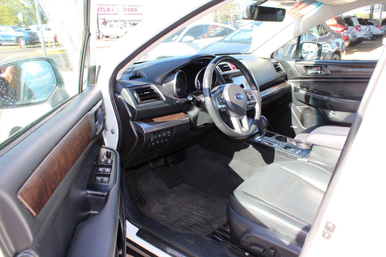 Used 2017 Subaru Outback 2.5i Limited AWD/4WD image 13