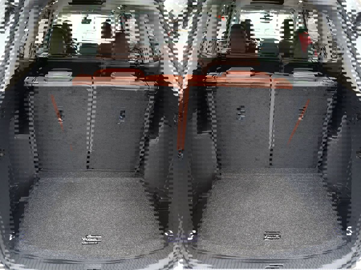 Used 2021 Volkswagen Atlas SE w/ Panoramic Sunroof Package image 24