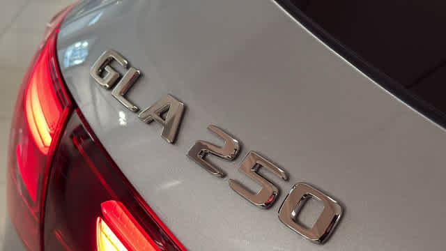 Certified 2026 Mercedes-Benz GLA 250 4MATIC image 9