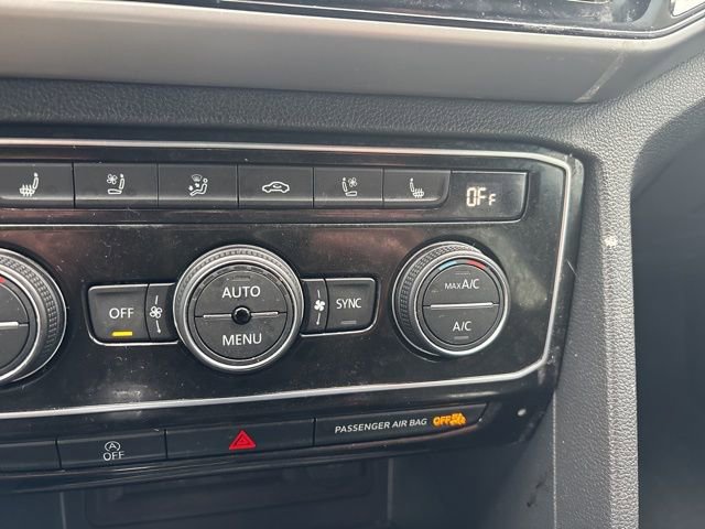 Used 2023 Volkswagen Atlas Cross Sport SEL Premium R-Line image 36