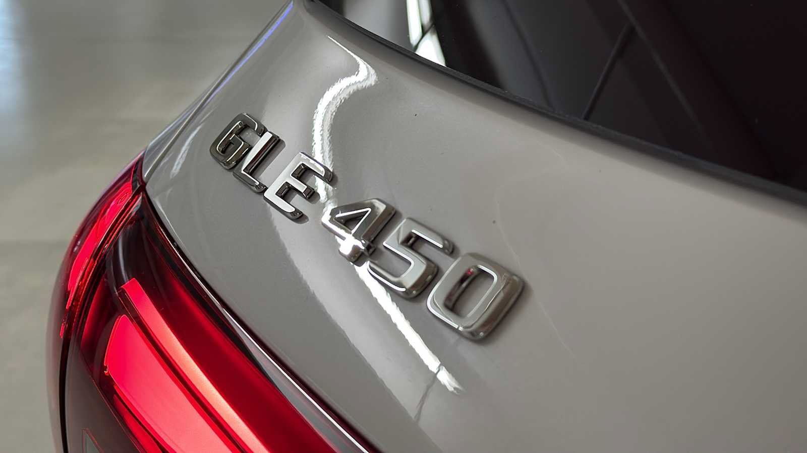 New 2026 Mercedes-Benz GLE 450 4MATIC image 9