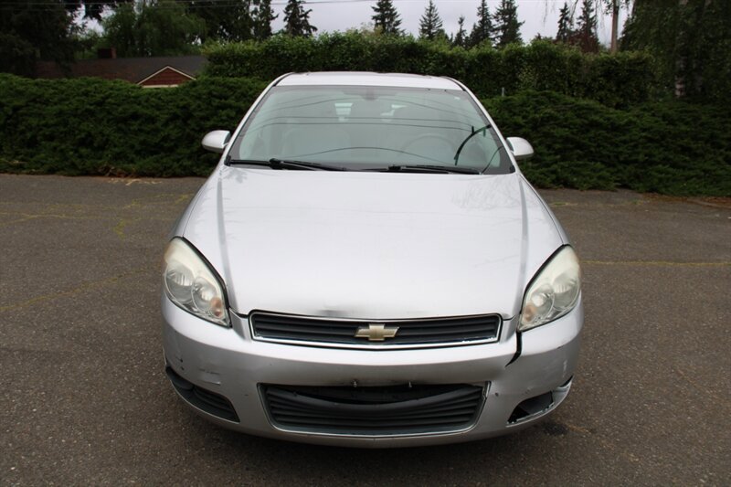 Used 2010 Chevrolet Impala LT w/ Luxury Edition Package FWD image 10