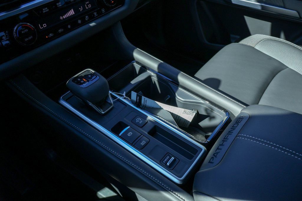 New 2025 Nissan Pathfinder SL w/ Lighting Package (N92) image 13