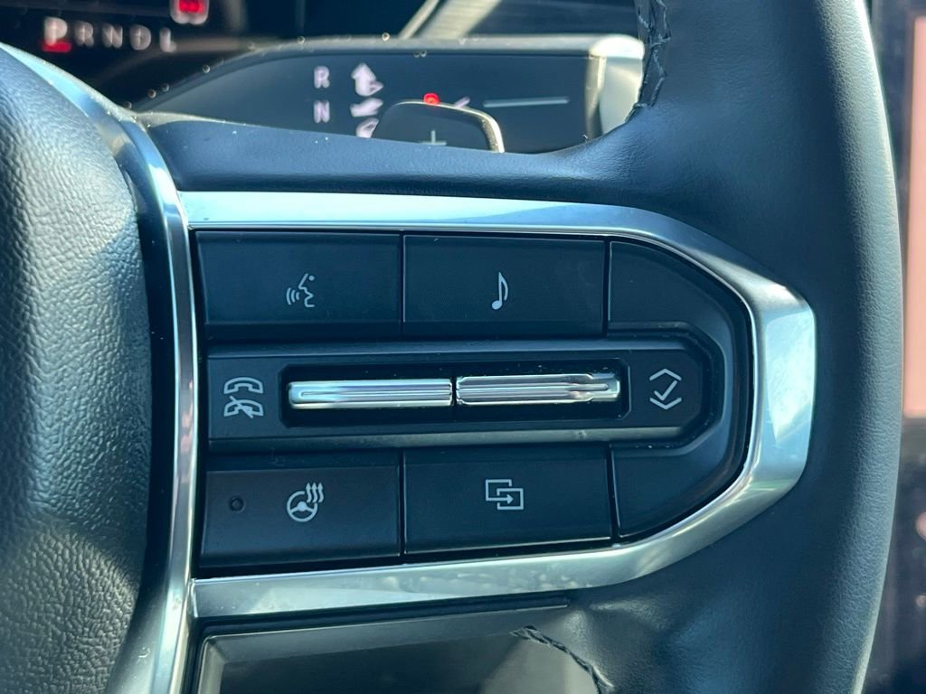 Used 2024 GMC Acadia Elevation w/ Luxury Package image 34