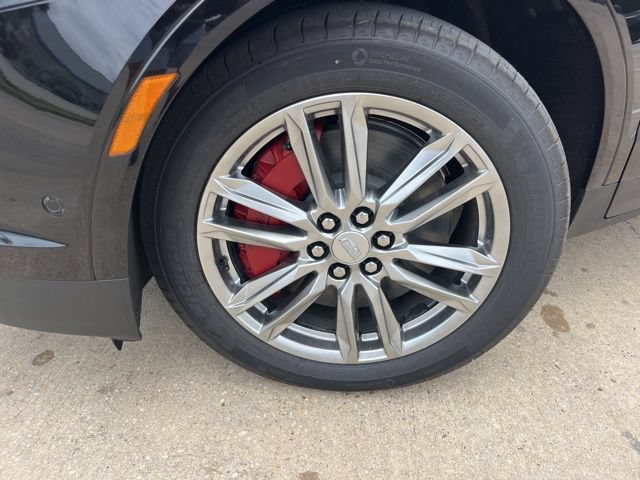 New 2026 Cadillac XT5 Sportv w/ LPO, Floor Liner Package AWD/4WD image 49