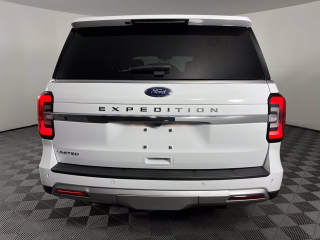 Used 2024 Ford Expedition Limited RWD image 10