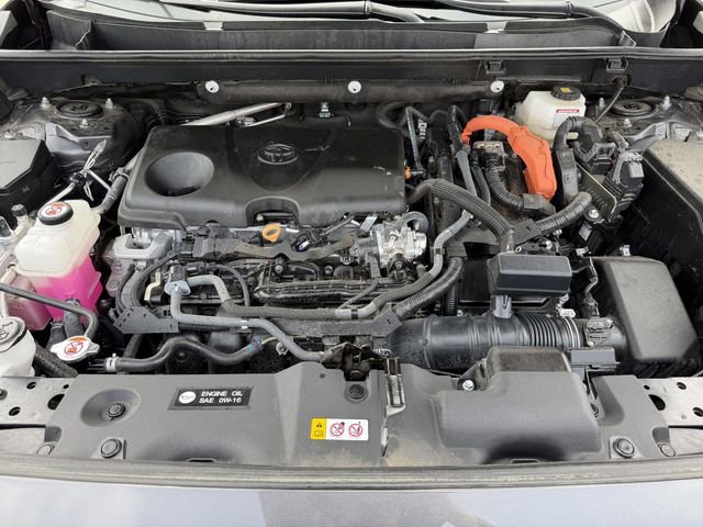 Certified 2024 Toyota RAV4 XSE AWD/4WD image 33