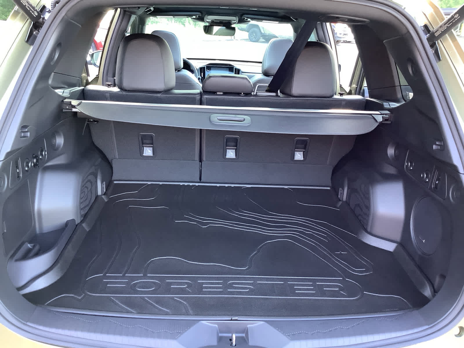 New 2025 Subaru Forester Limited image 19