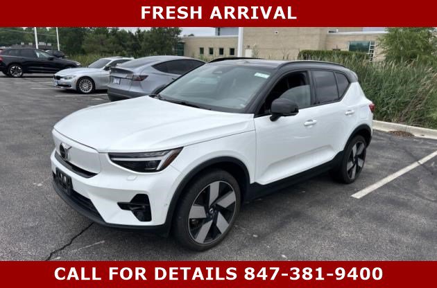 Used 2023 Volvo XC40 Recharge Ultimate w/ Protection Package Premier AWD/4WD image 1