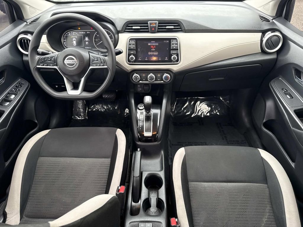 Certified 2021 Nissan Versa SV image 15