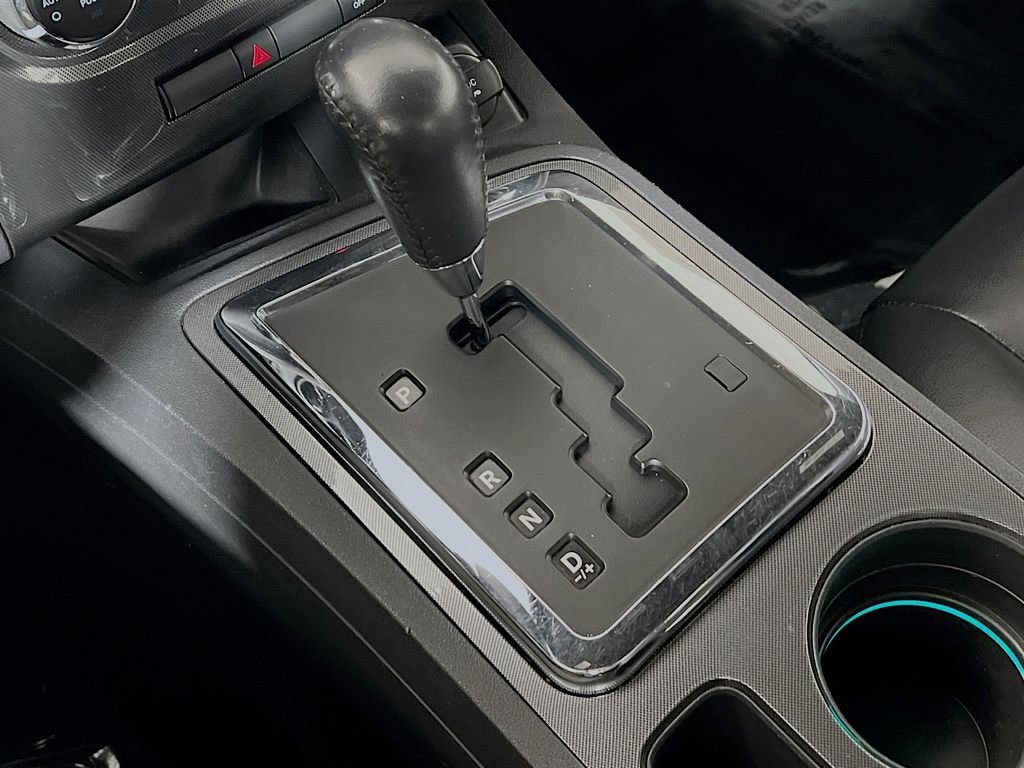 Used 2013 Dodge Challenger SXT image 15