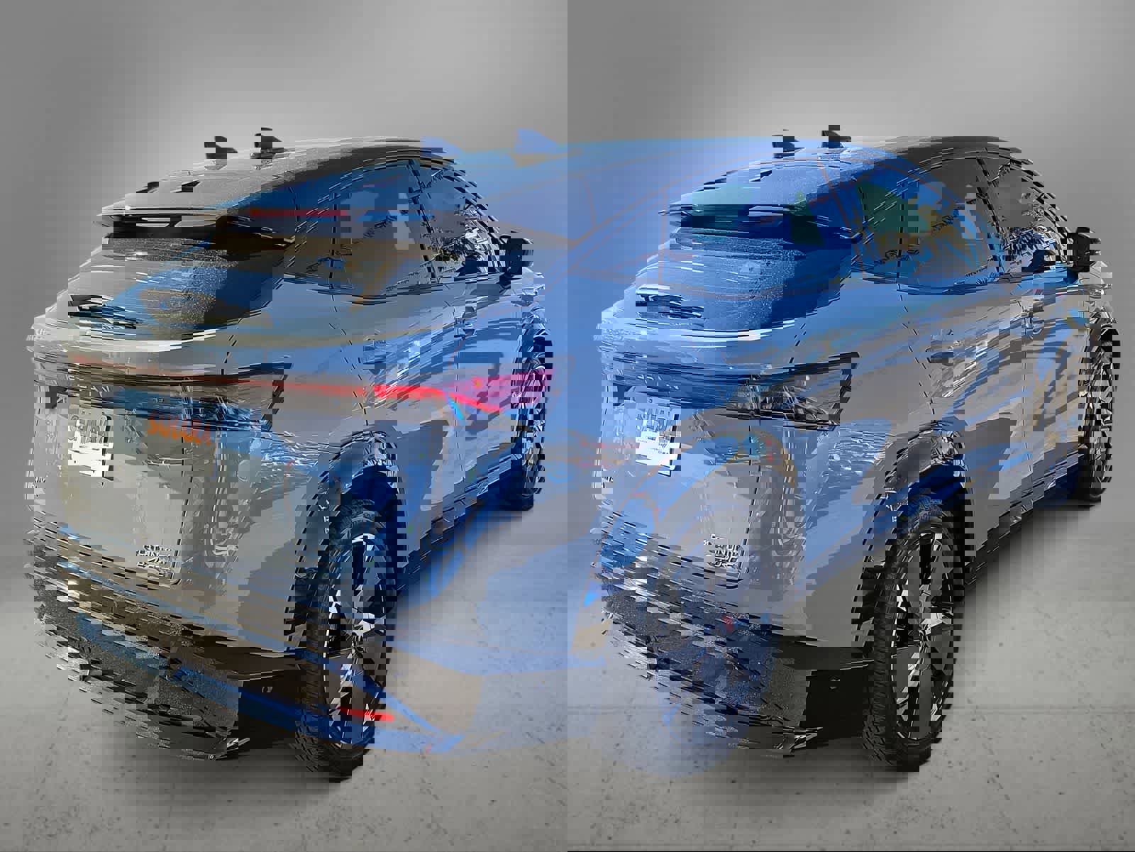 Used 2023 Nissan Ariya image 9