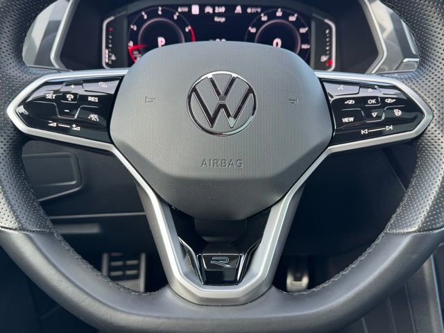 Certified 2022 Volkswagen Tiguan SEL R-Line image 37