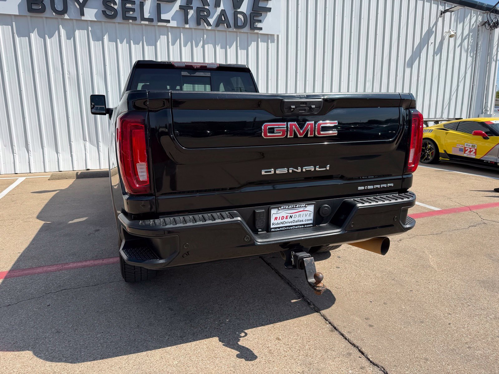 Used 2021 GMC Sierra 2500 Denali w/ Denali Ultimate Package AWD/4WD image 5