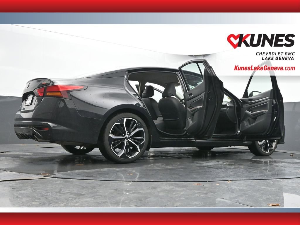 Used 2024 Nissan Altima 2.5 SR image 71