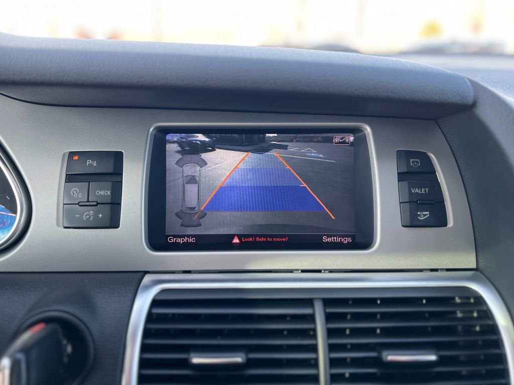 Used 2015 Audi Q7 TDI Premium Plus w/ Premium Plus Package image 17