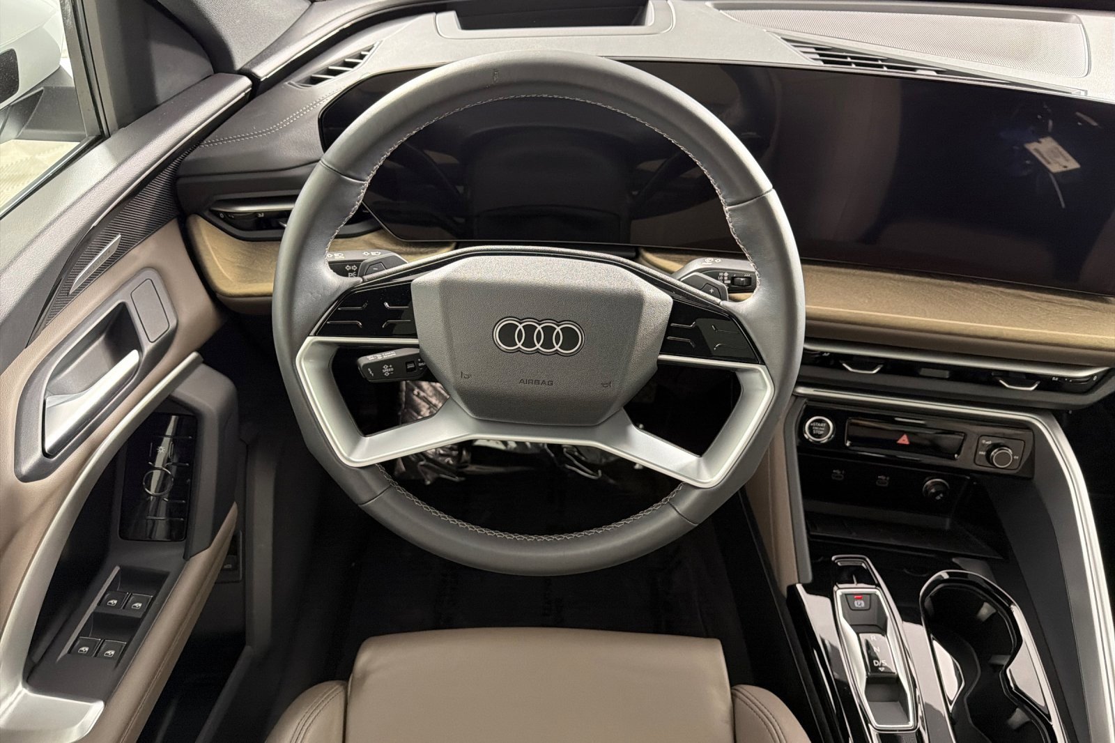 Used 2025 Audi Q5 Premium Plus w/ Premium Plus image 13