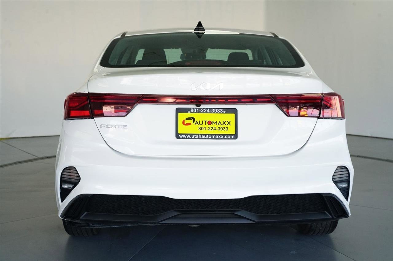 Used 2024 Kia Forte LXS FWD image 6