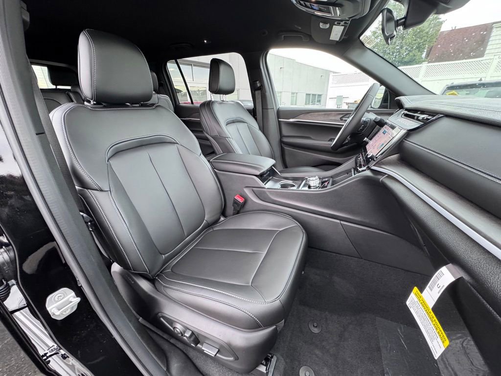 New 2026 Jeep Grand Cherokee L Limited AWD/4WD image 19