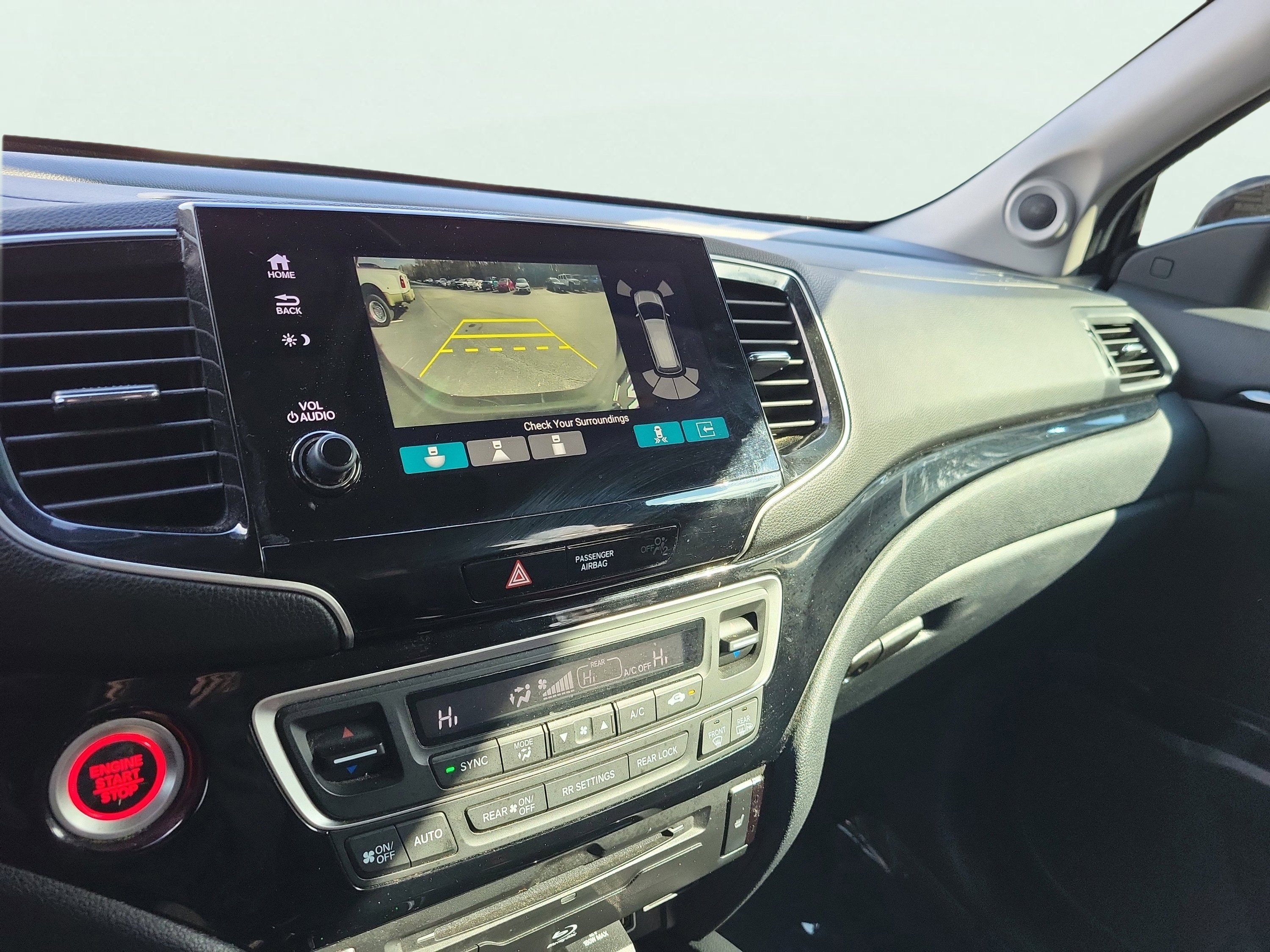 Used 2022 Honda Pilot Touring image 39