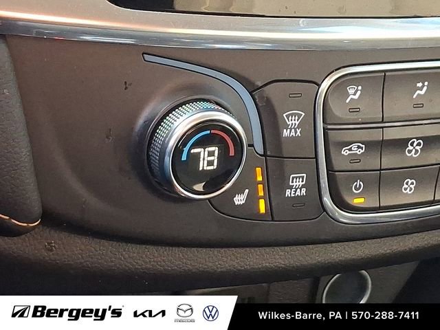 Used 2020 Chevrolet Traverse LT w/ LPO, Floor Liner Package image 27