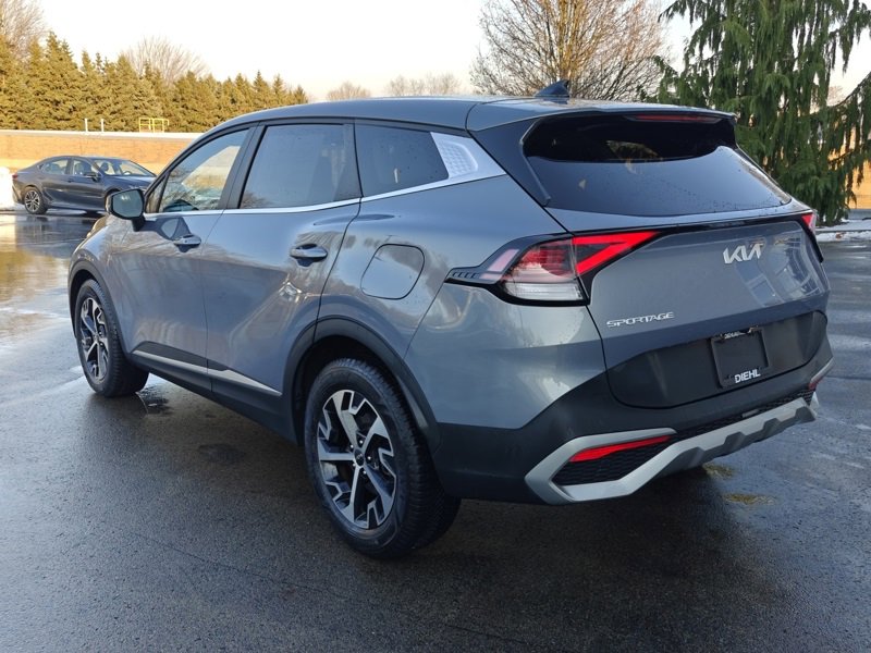 Used 2023 Kia Sportage EX image 6
