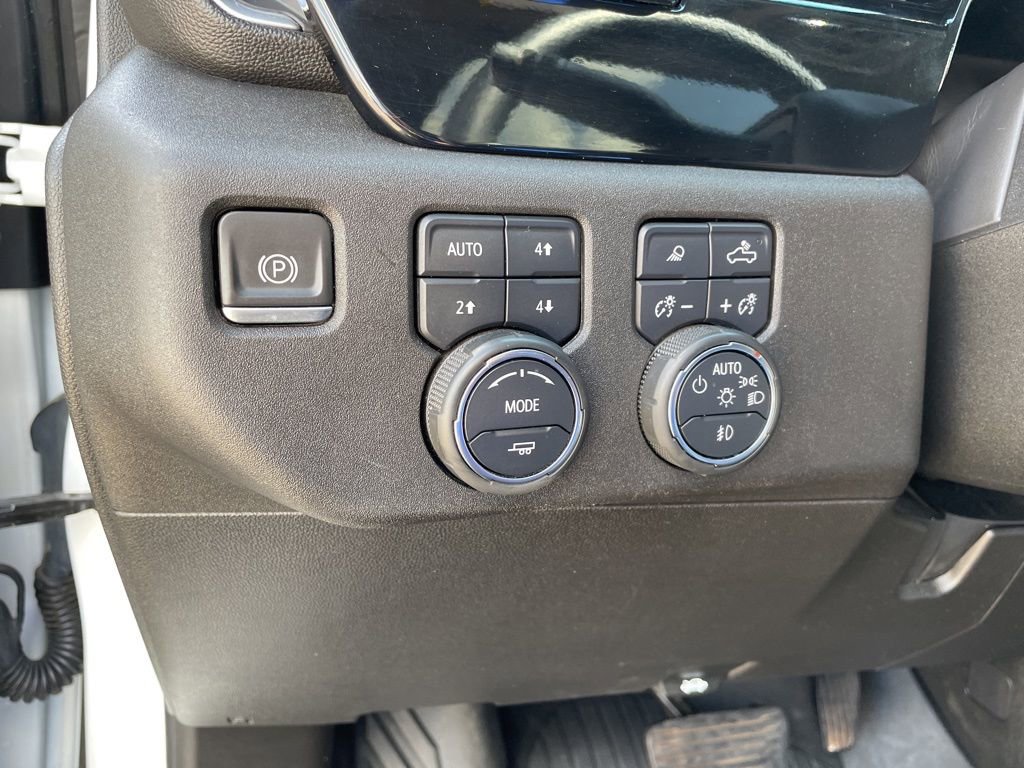 Used 2024 Chevrolet Silverado 2500 LTZ w/ LTZ Convenience Package AWD/4WD image 20