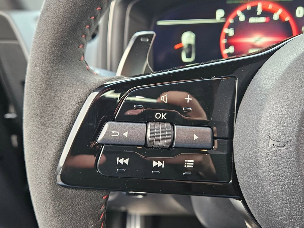 New 2026 Nissan Z NISMO w/ Floor Mat Package RWD image 28