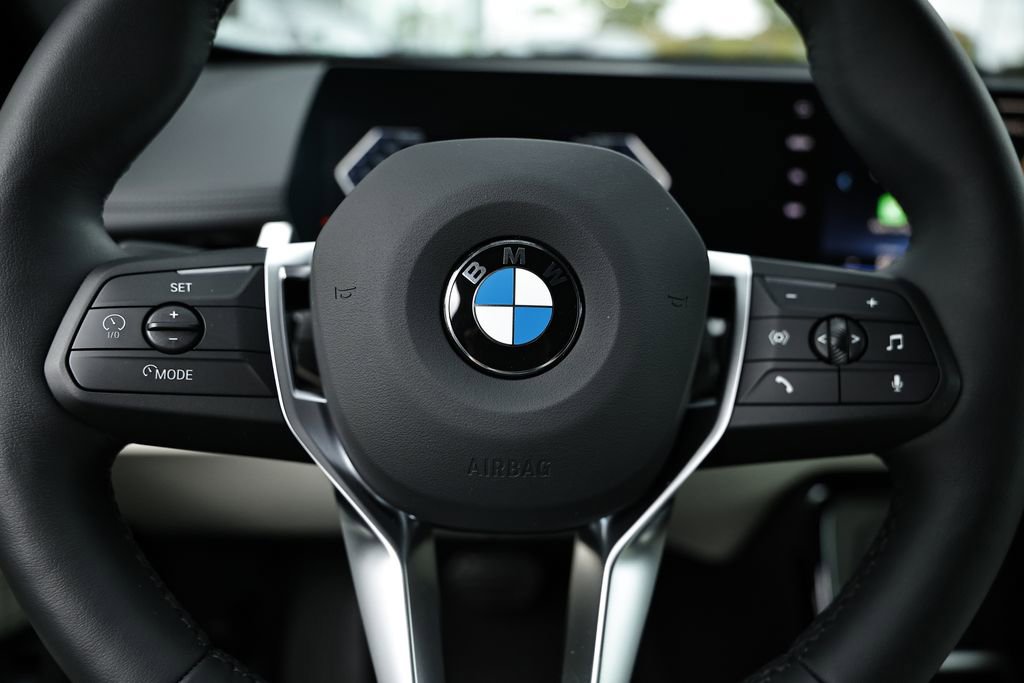 New 2026 BMW X1 xDrive28i AWD/4WD image 32