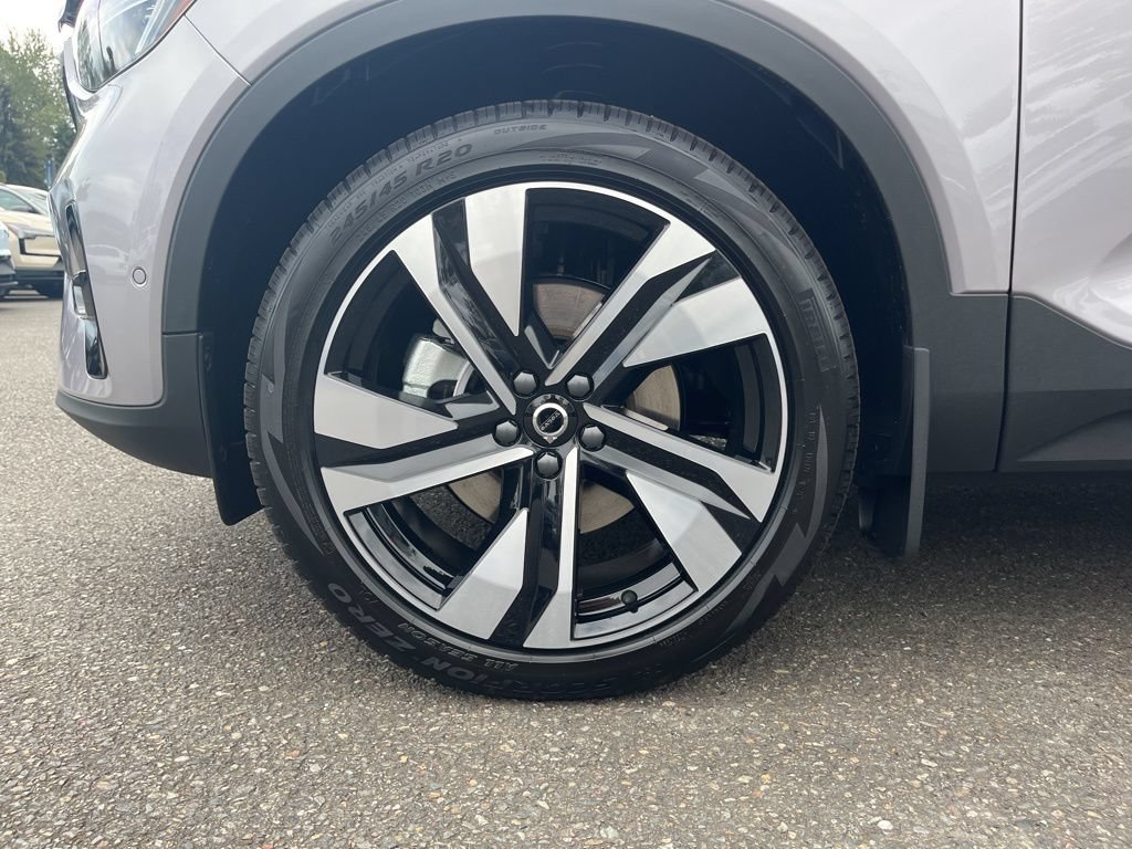 New 2026 Volvo XC40 B5 Ultra w/ Climate Package AWD/4WD image 28