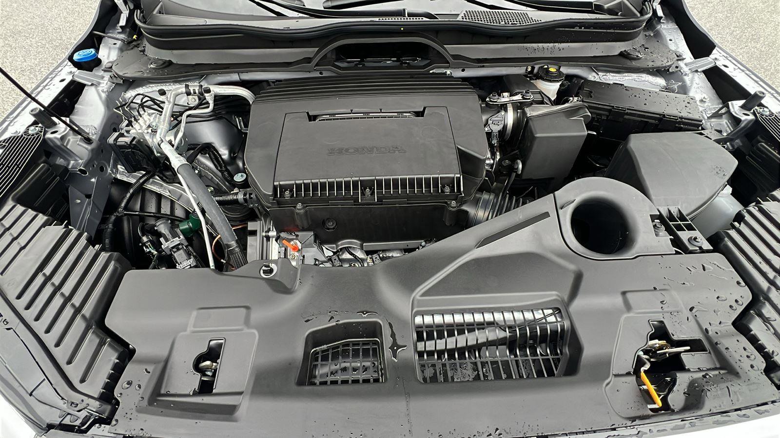 New 2025 Honda Pilot Touring image 10