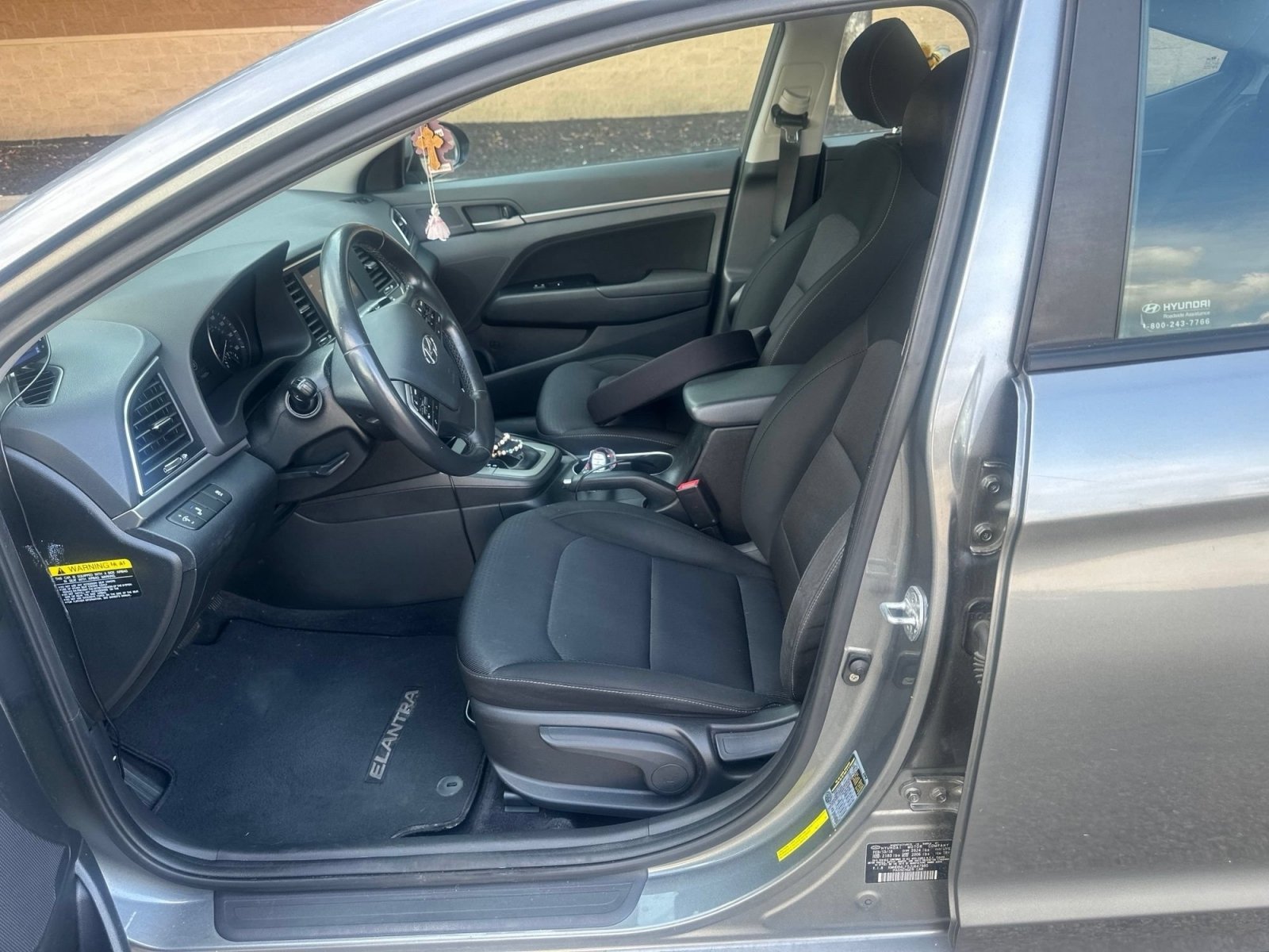 Used 2018 Hyundai Elantra Value Edition w/ Cargo Package FWD image 4