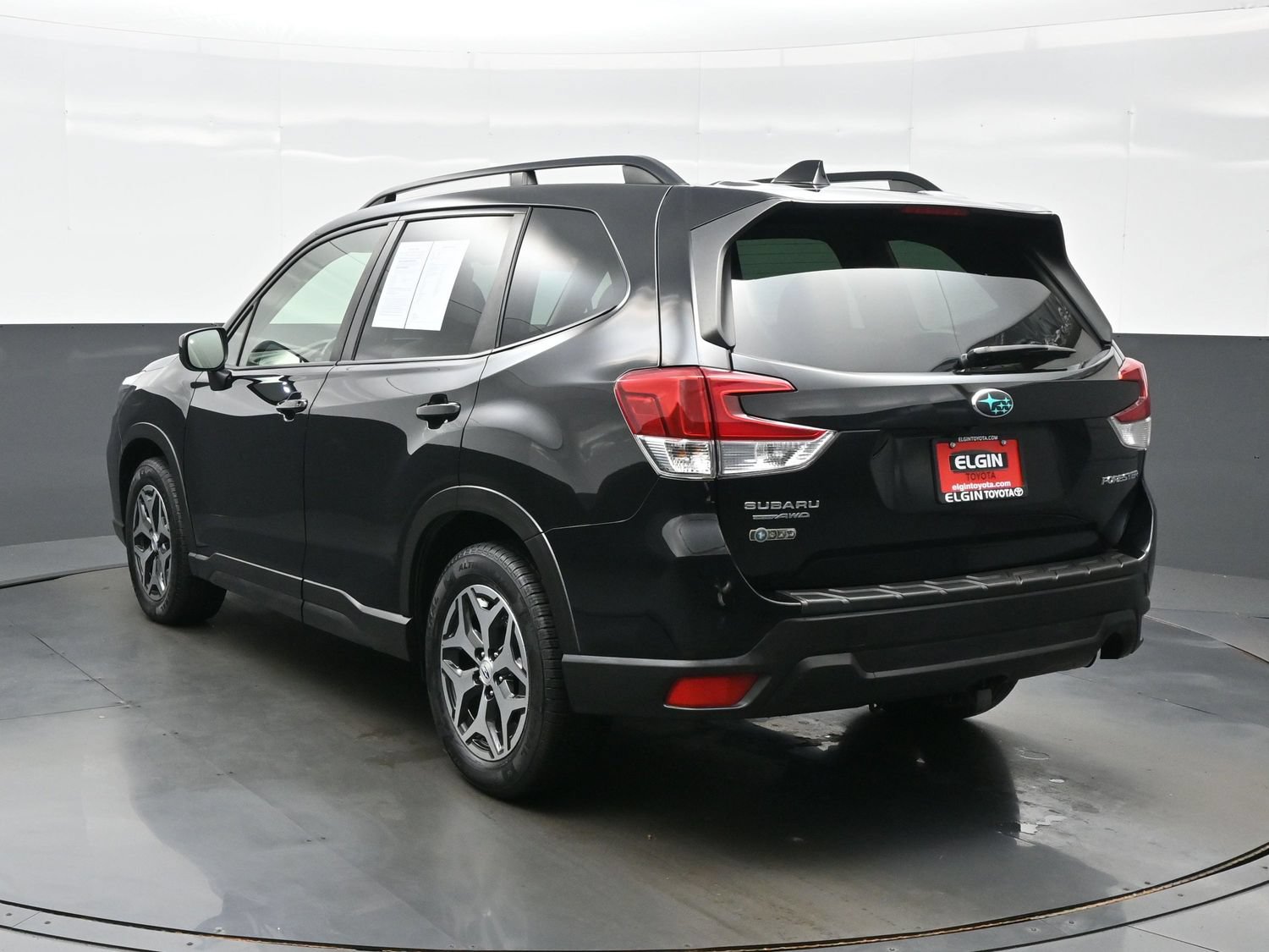 Used 2020 Subaru Forester Premium w/ Popular Package #1 AWD/4WD image 4