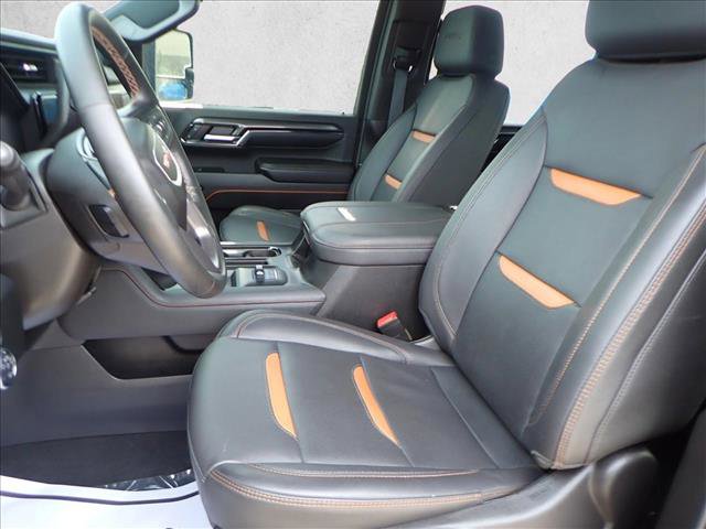 Used 2024 GMC Sierra 2500 AT4 w/ AT4 Premium Plus Package image 11