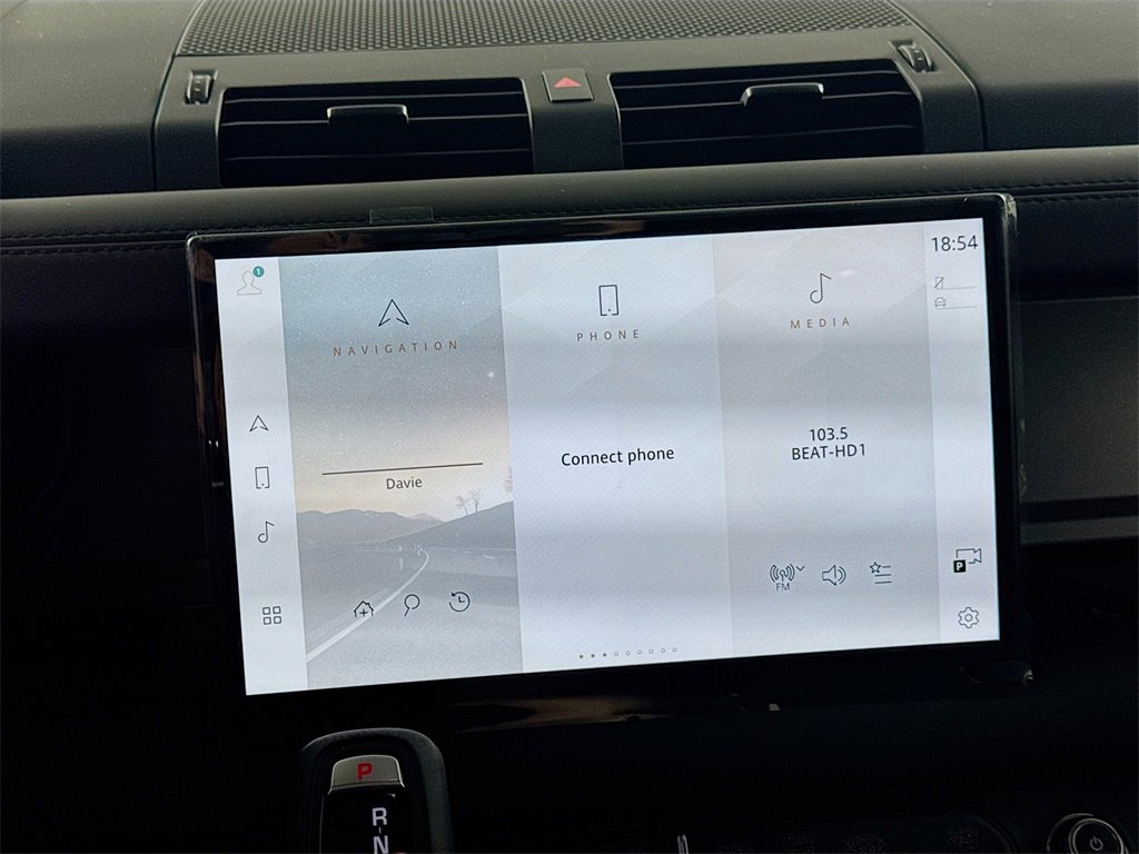 New 2025 Land Rover Defender 110 V8 image 15