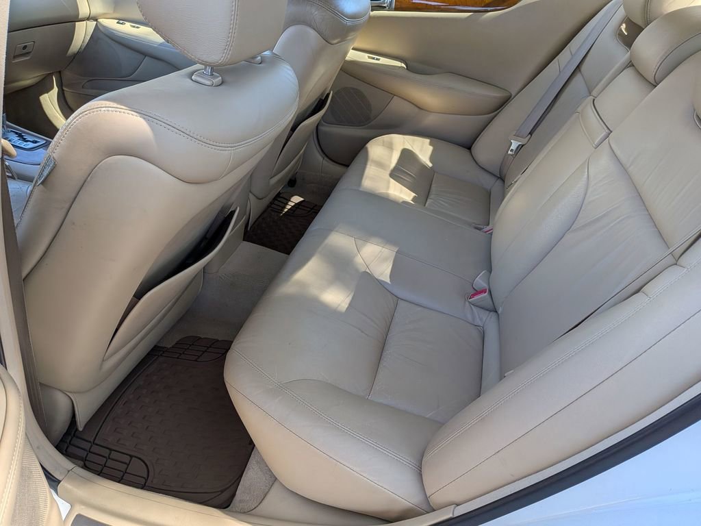 Used 2005 Lexus ES 330 image 23