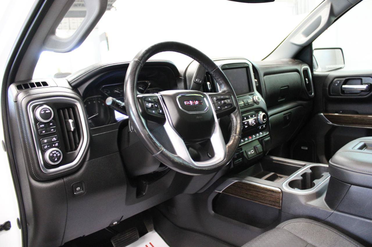 Used 2020 GMC Sierra 1500 Elevation w/ Elevation Value Package AWD/4WD image 10