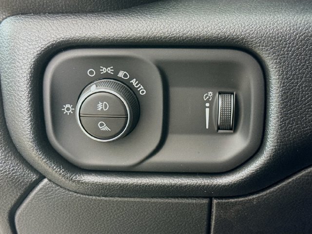 New 2026 RAM 3500 Tradesman AWD/4WD image 10